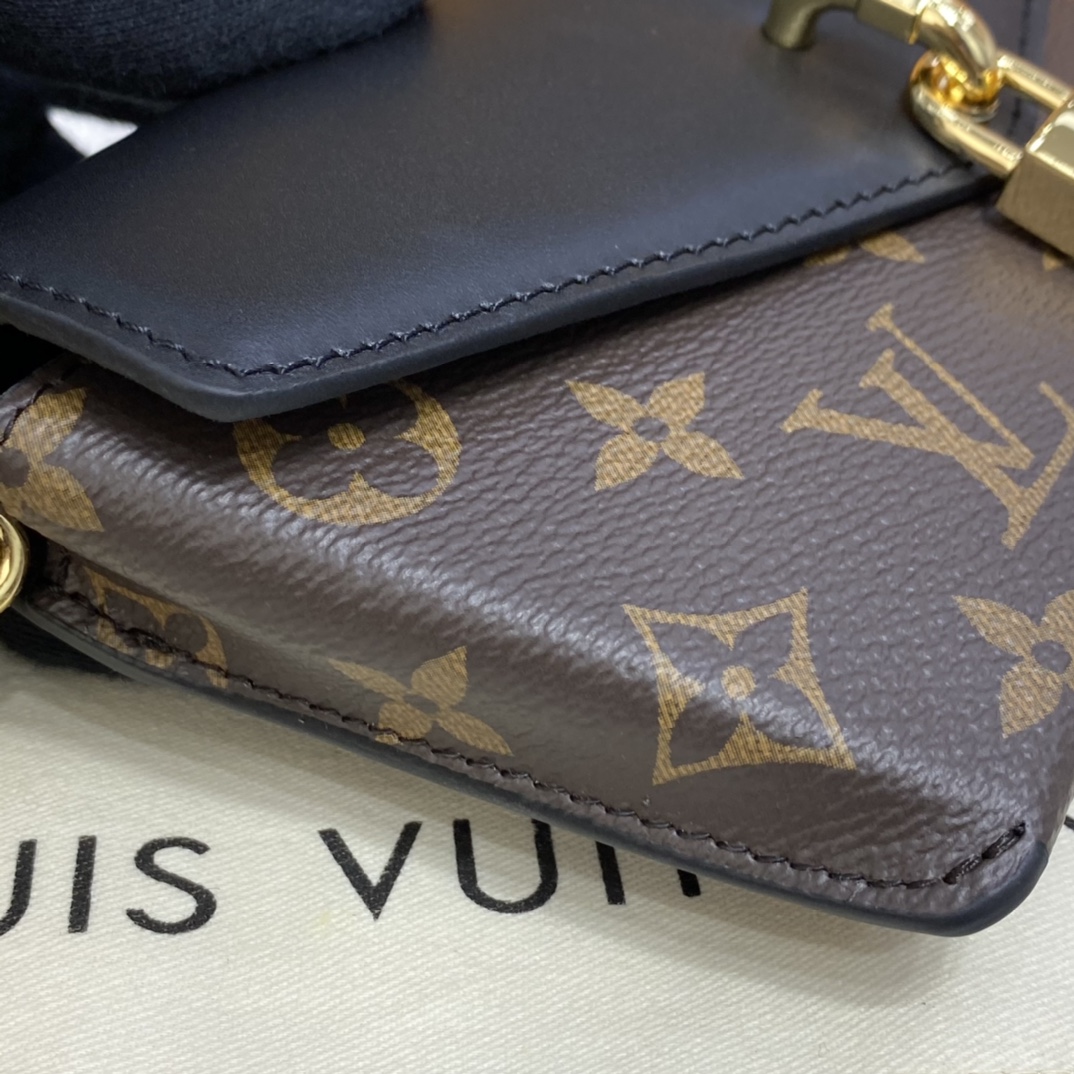 Louis Vuitton PADLOCK ON STRAP Handbag Monogram M80559 Black